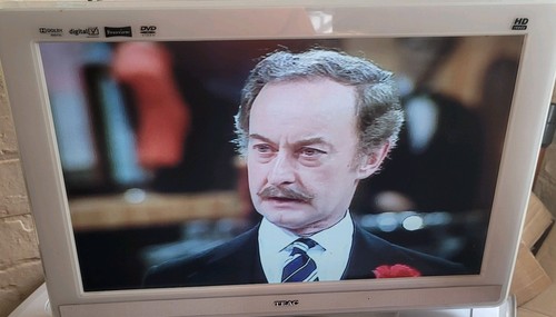 White teac lcd tv - white, hd